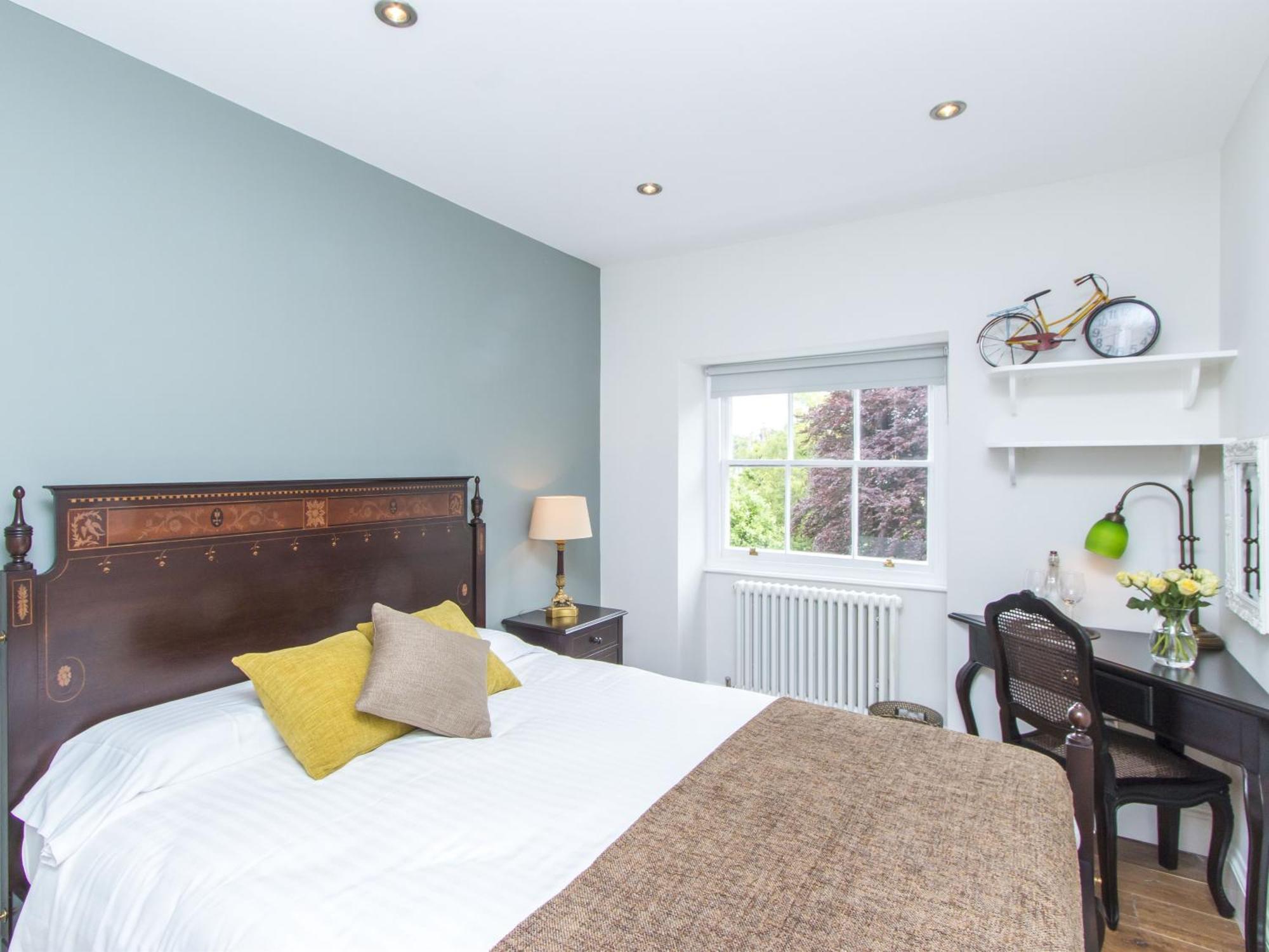 3 Berkeley Square Guesthouse Bristol Bilik gambar